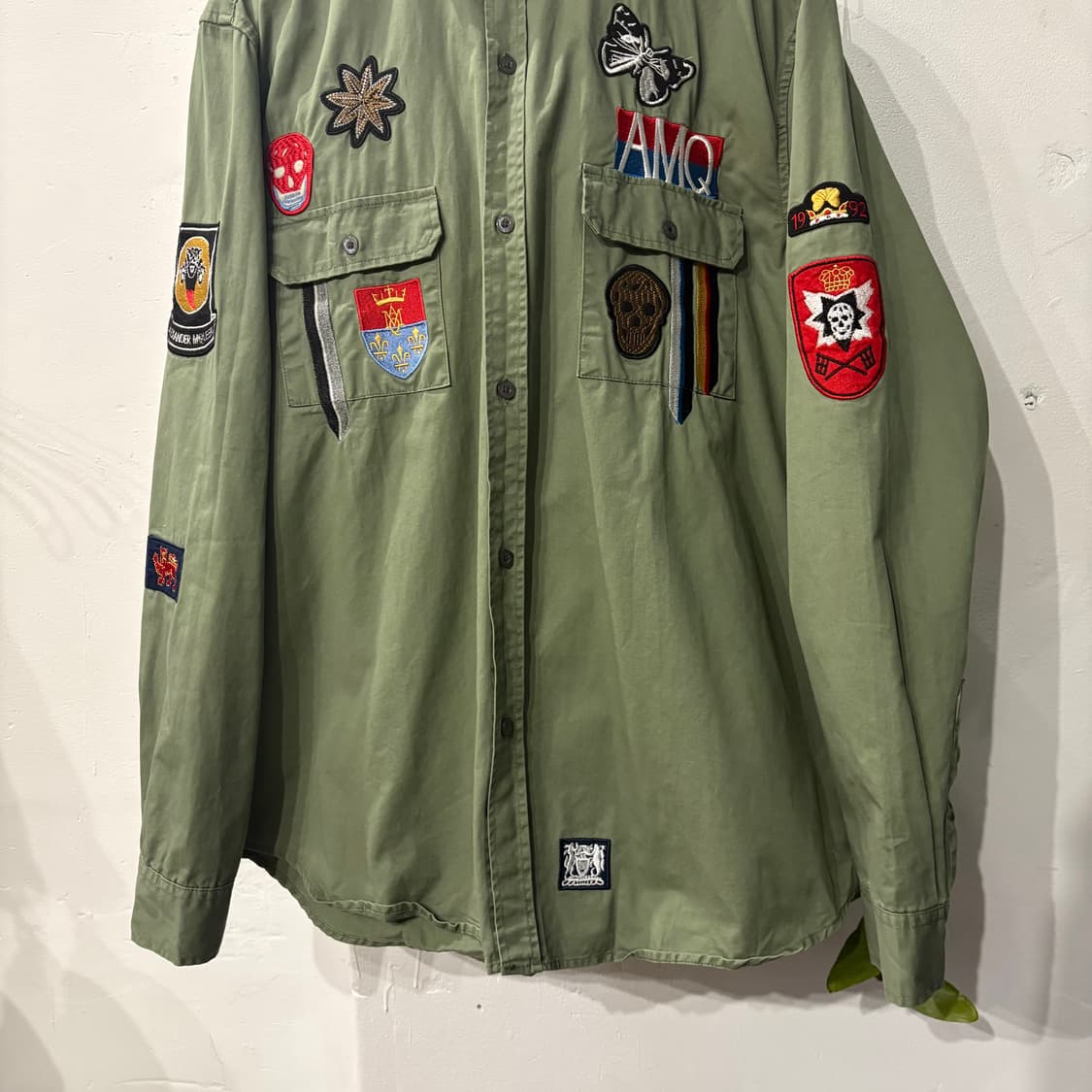 알렉산더 맥퀸 빈티지 그런지 패치 셔츠 상품이미지7