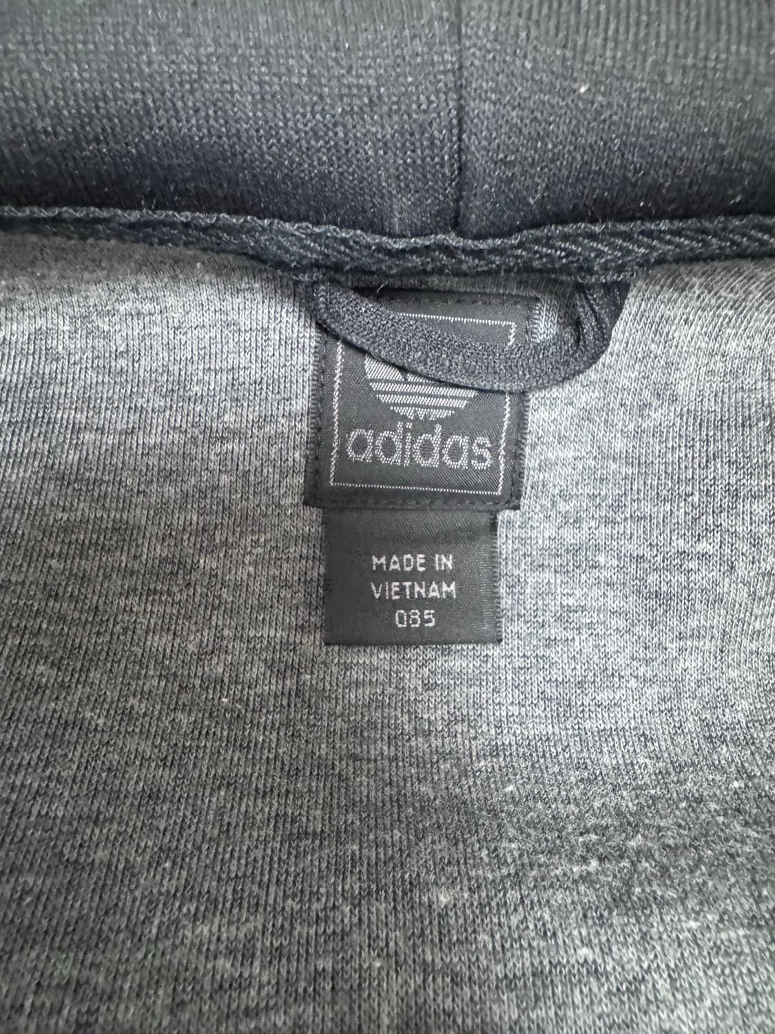 아디다스 유로파 후드집업 검/빨 상품이미지5