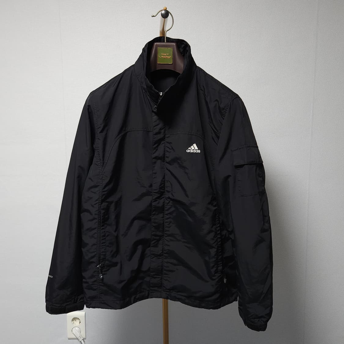 100 ) 아디다스 클라이마 프루프 남성 간절기 바람막이  상품이미지1