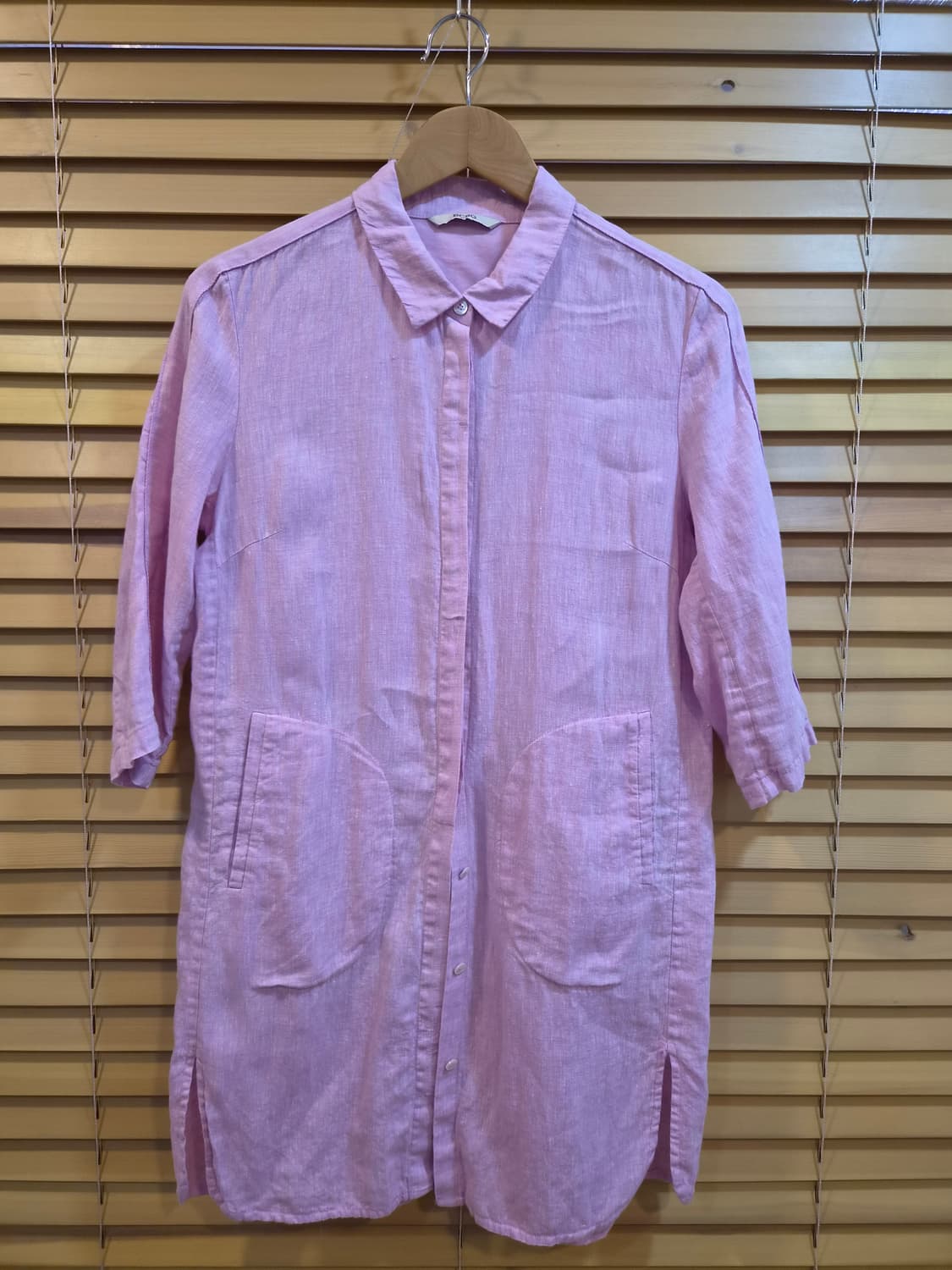 BCBG 여성 핑크린넨롱셔츠 85-94-155사이즈 상품이미지2