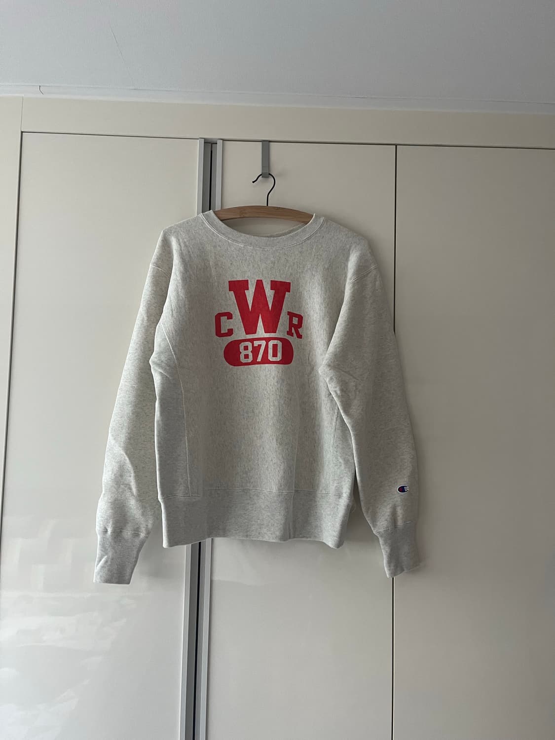 챔피온 리버스위브 블루탭 맨투맨 상품이미지1