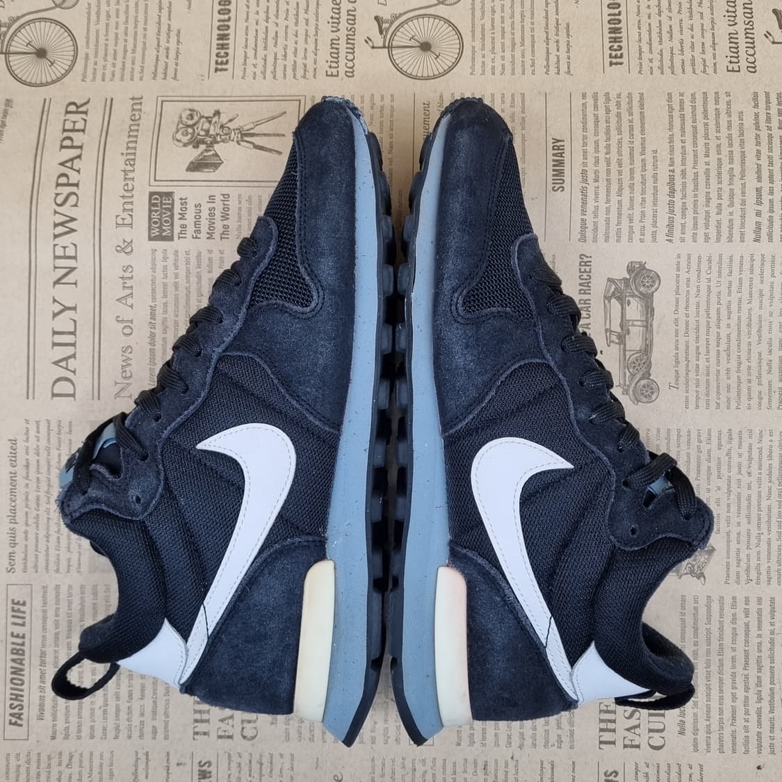 나이키 인터내셔널리스트 미드 250 상품이미지4