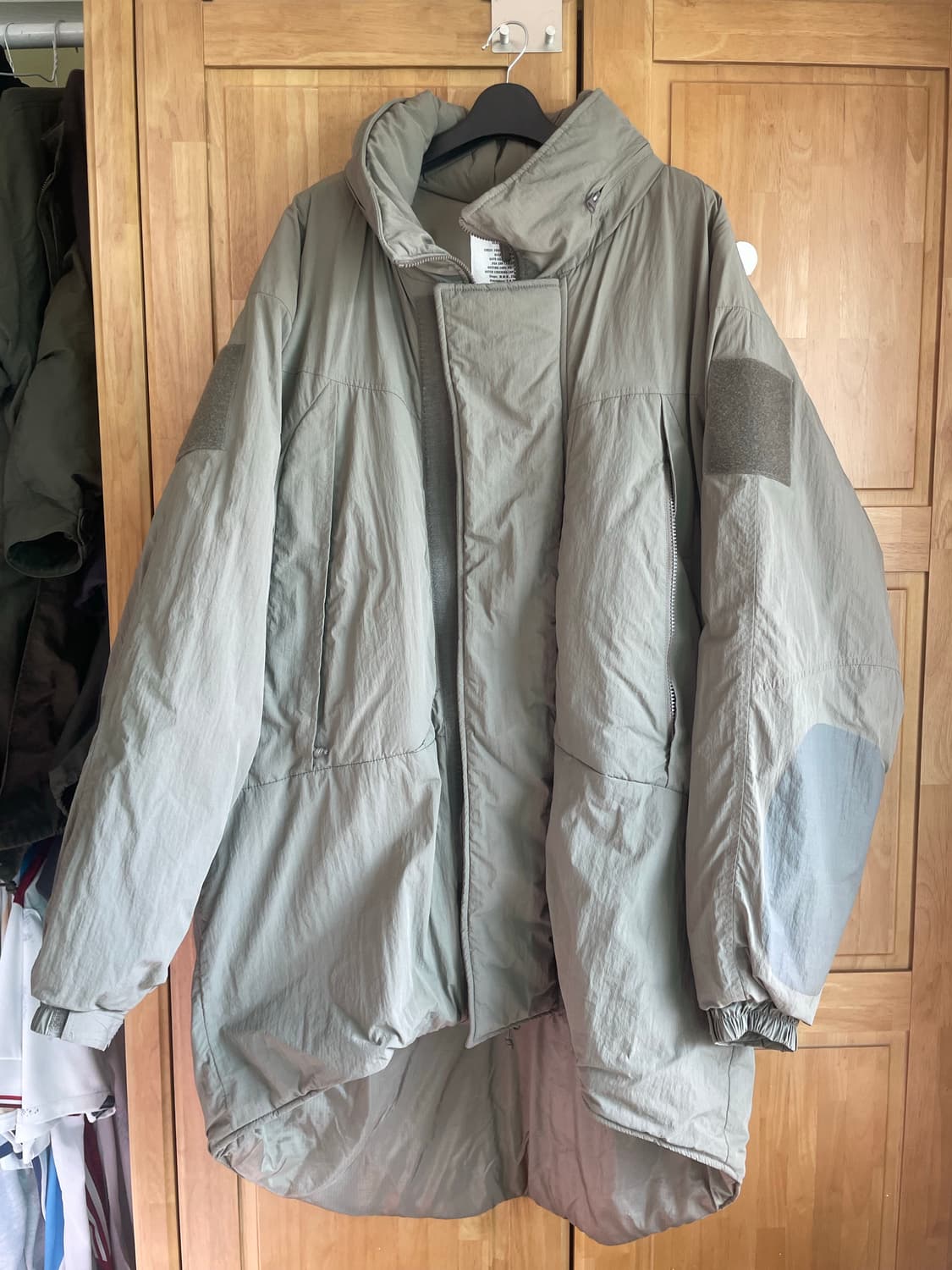 Mmw 빅실루엣 몬스터파카 올리브색상 m 상품이미지7