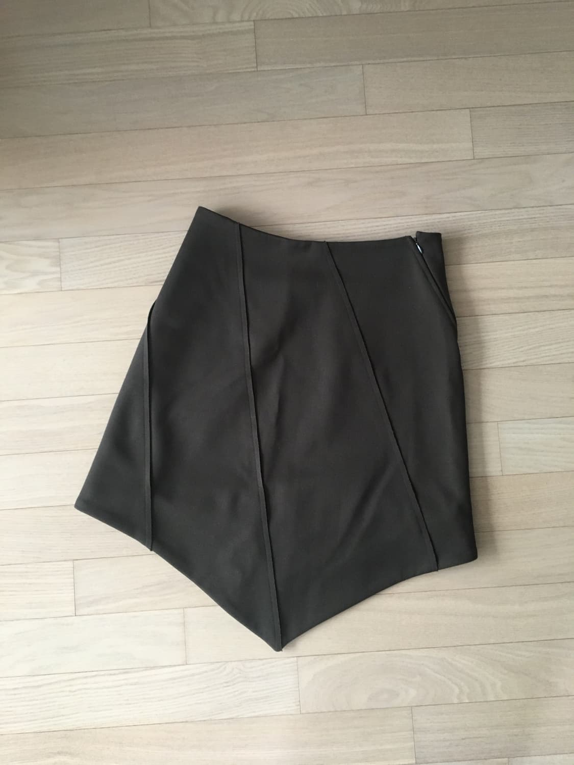 더오픈 프로덕트 미디스커트 상품이미지1