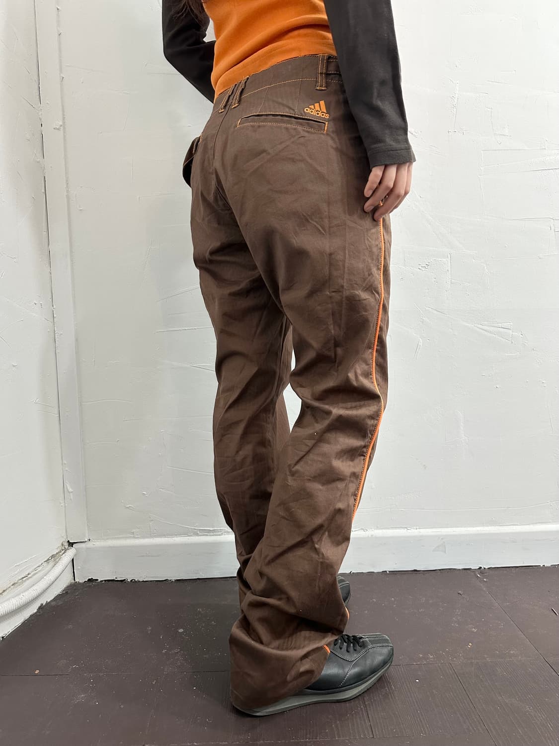 adidas orange detail pants 상품이미지3