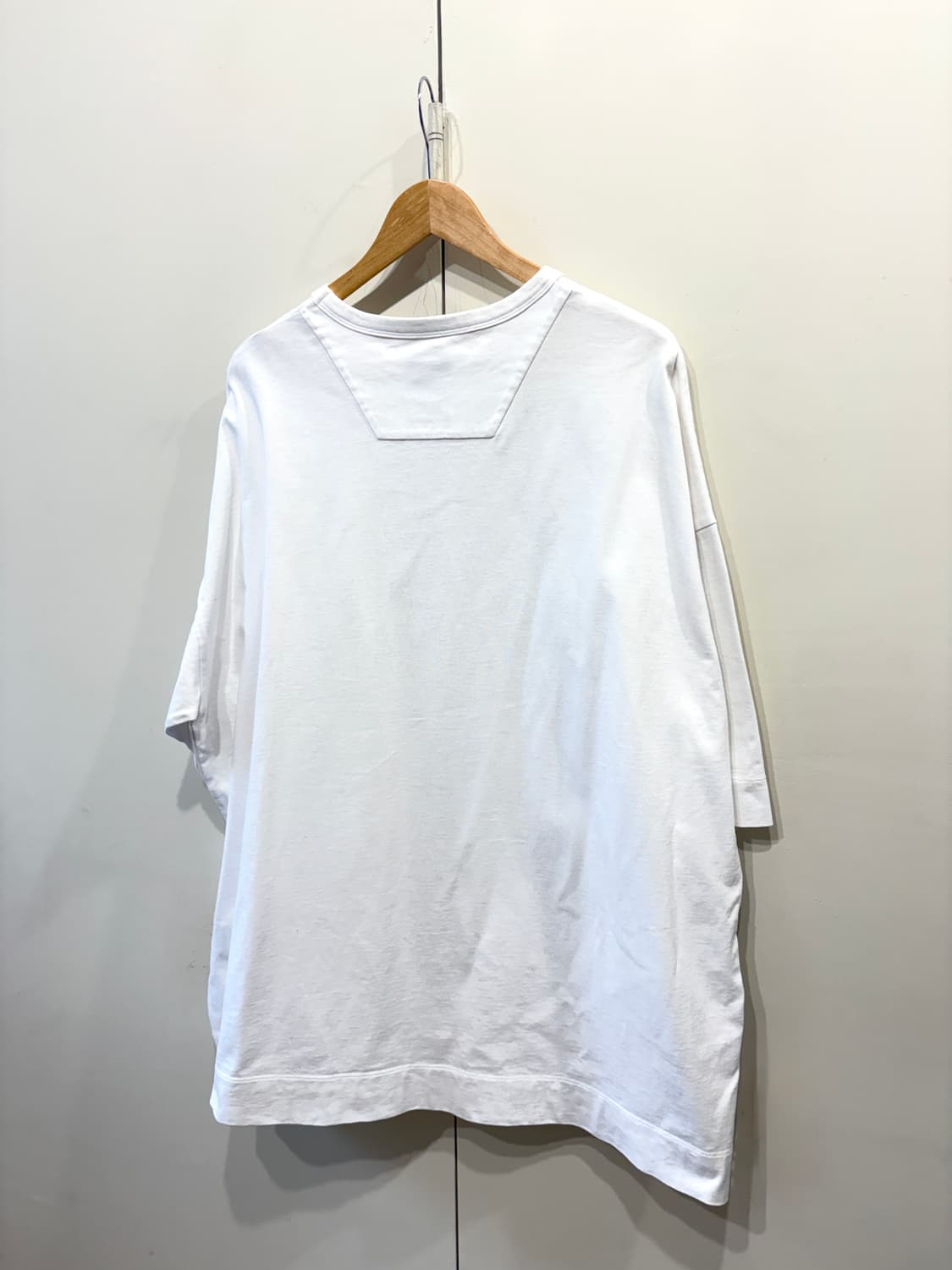 준지 자수 로고 오버핏 반팔 티셔츠 상품이미지4