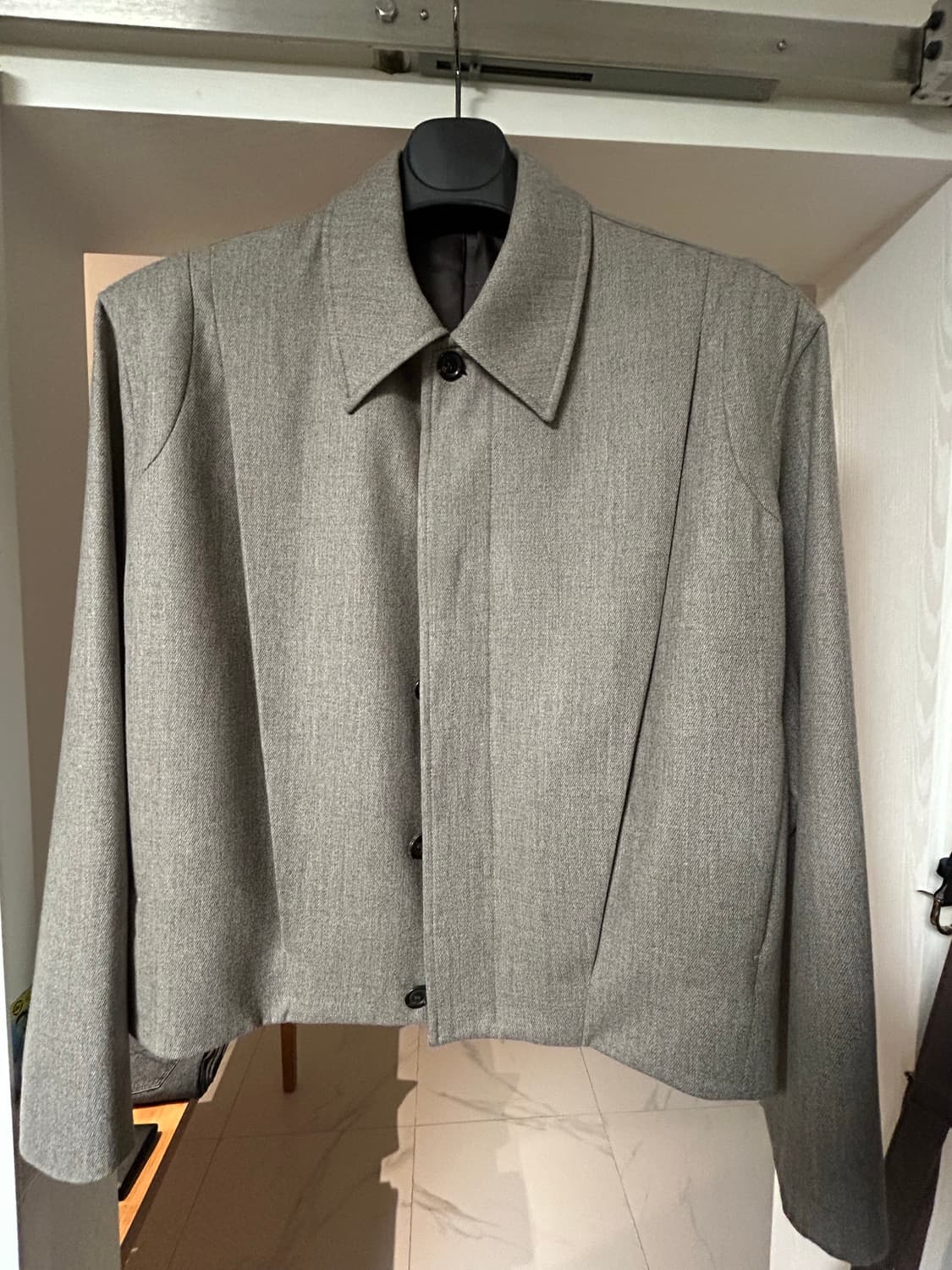 쿠어 타스마니아 플리츠 울 자켓 M사이즈 상품이미지5