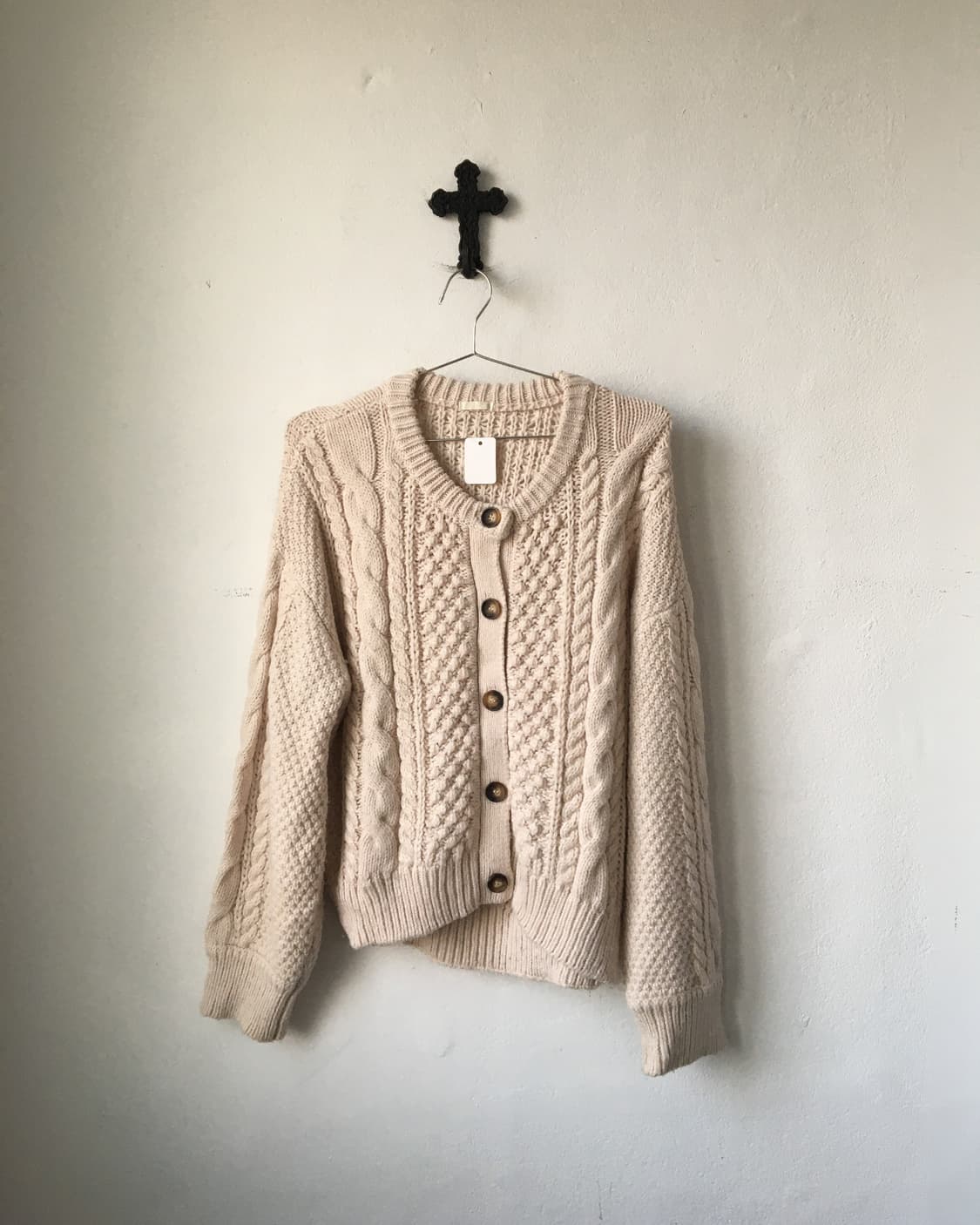 Cable pattern knit cardigan 상품이미지2