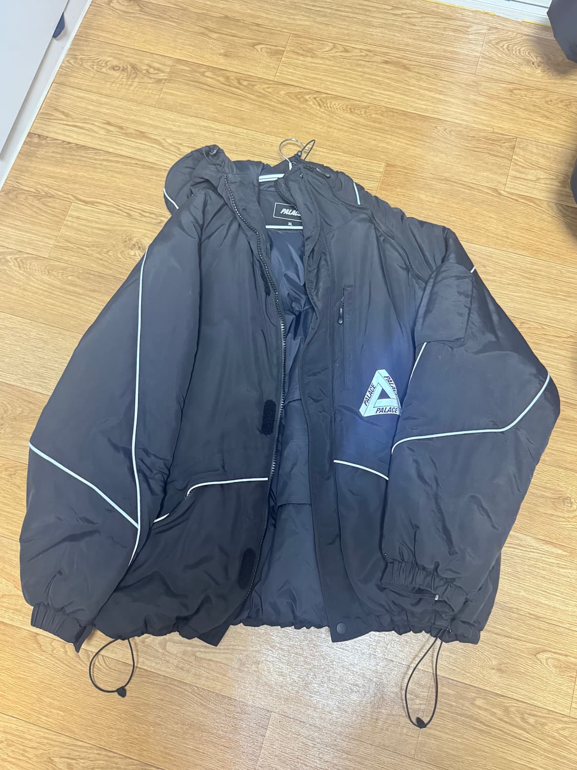 팔라스 패딩 팝니다 상품이미지2