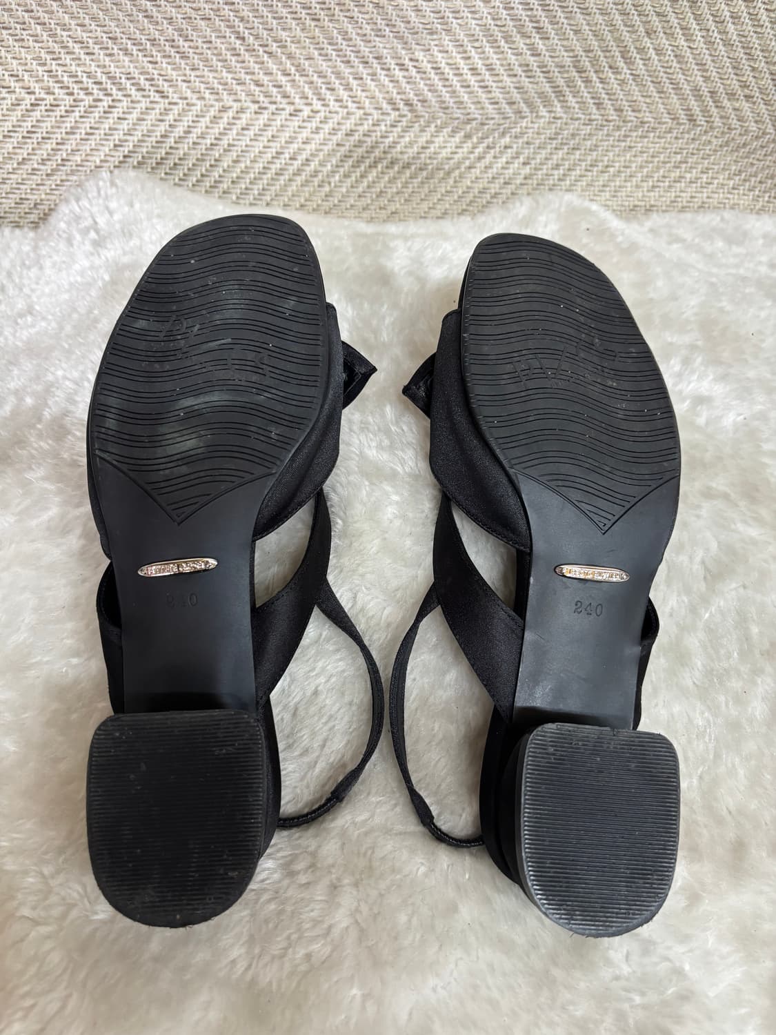 프라이빗 클로젯 블랙 새틴 리본 슬링백 샌들 240 상품이미지4