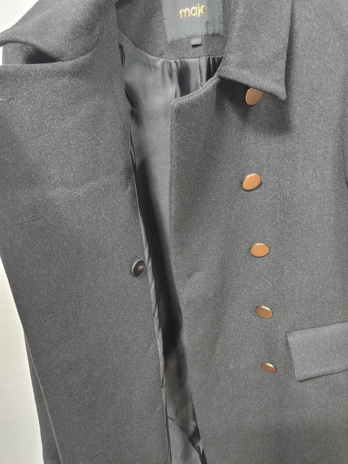 maje 마쥬 더블 버튼 롱코트 블랙 여성1  55 상품이미지3