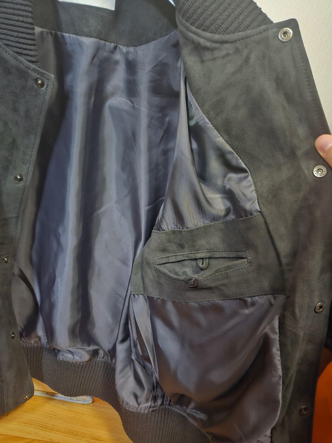 105 XL) 오피신 제네랄 염소가죽 고트스킨 스웨이드 A-2 블루종 상품이미지3