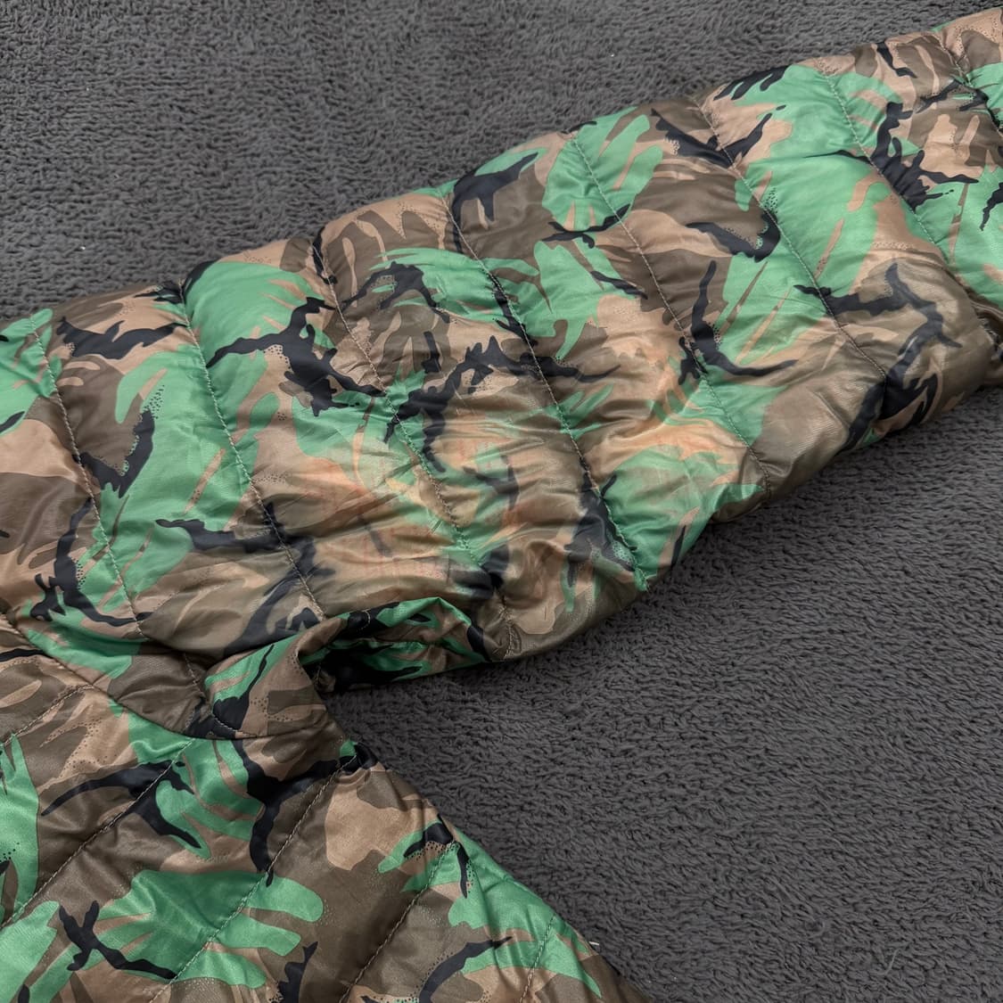 [ 정품/L ] 컬럼비아 고프고어 카모플라쥬 구스다운 경량 패딩 자켓 상품이미지8