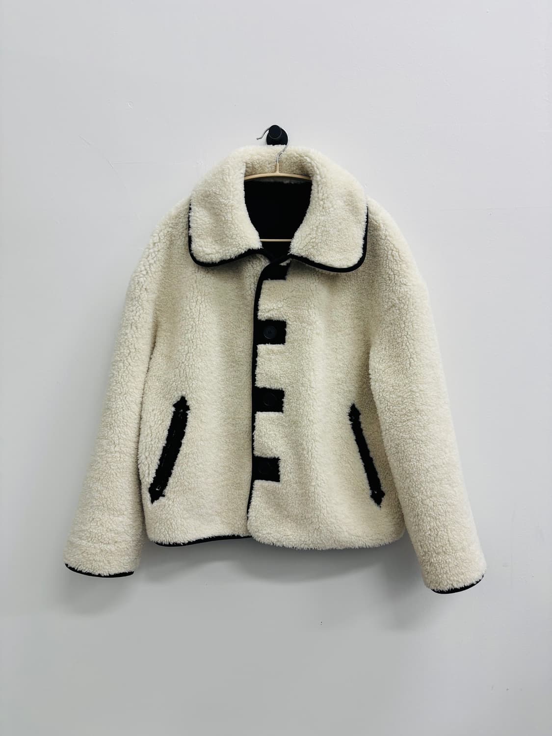 MEMO 메모 CLASSIC 리버시블 덤블 무스탕 자켓 상품이미지1