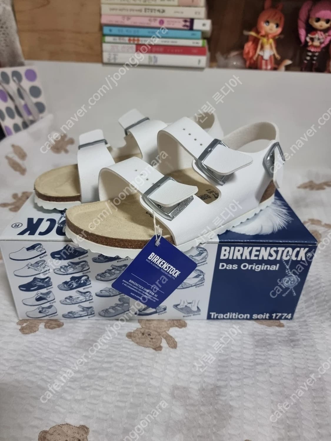 버켄스탁 밀라노 화이트 샌들 37사이즈 새제품 상품이미지1