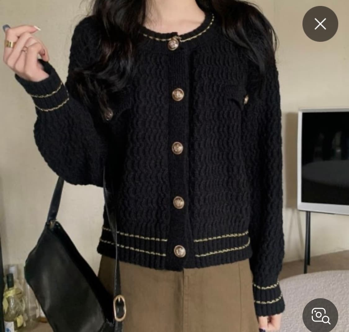 스튜디오화이트 금장단추 블랙 니트가디건 새상품 하객룩데이트룩오피스룩 상품이미지2