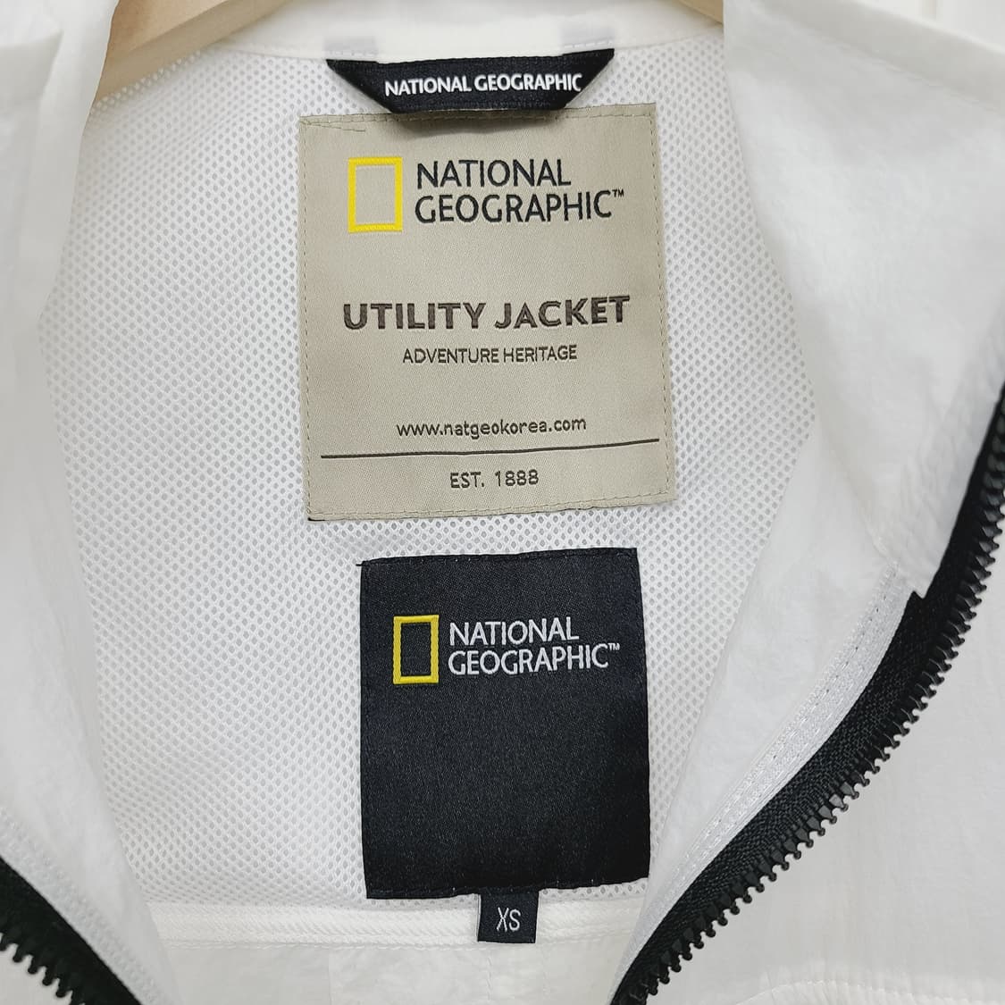 내셔널지오그래픽 유틸리티 경량 바람막이 화이트 (XS) 상품이미지6