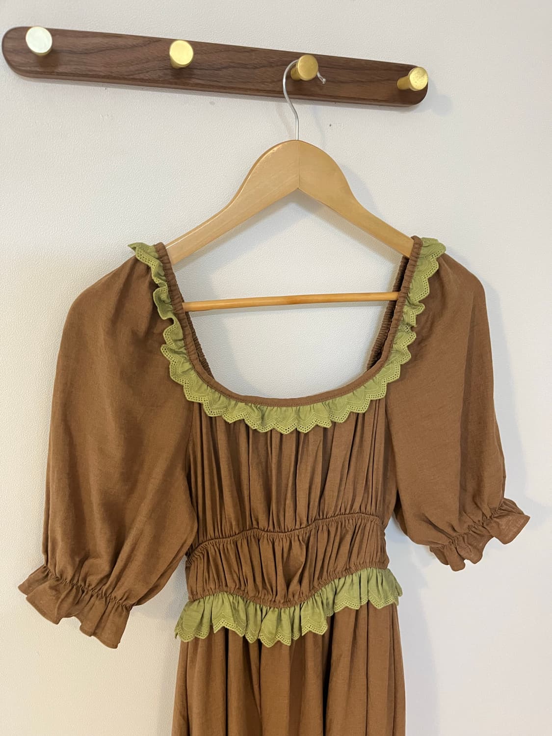 브라운 퍼프 롱원피스 상품이미지2