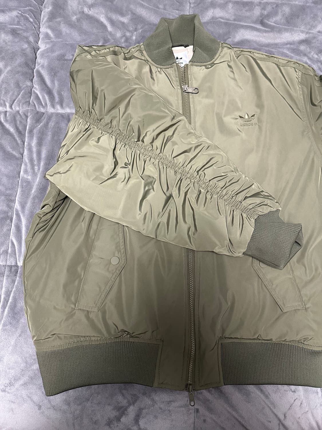 아디다스 봄버자켓 IW8421 상품이미지2