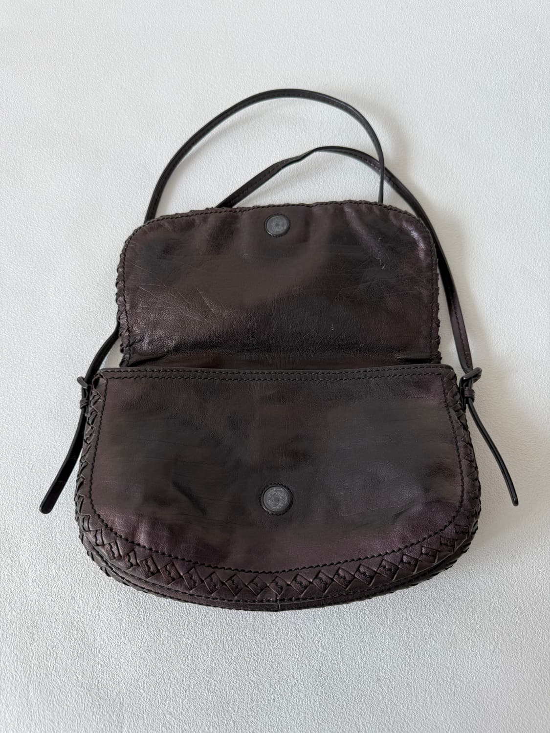 보테가 베네타(Bottega Veneta) 레더 크로스백(ITALY) 2 상품이미지5