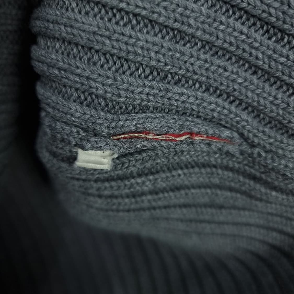 [아베크롬비] 슬림핏 하프집업 반집업 니트 그레이 M18556 상품이미지8