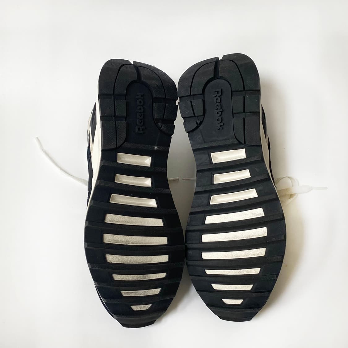 리복 클래식 레거시 az 스니커즈 255 상품이미지6