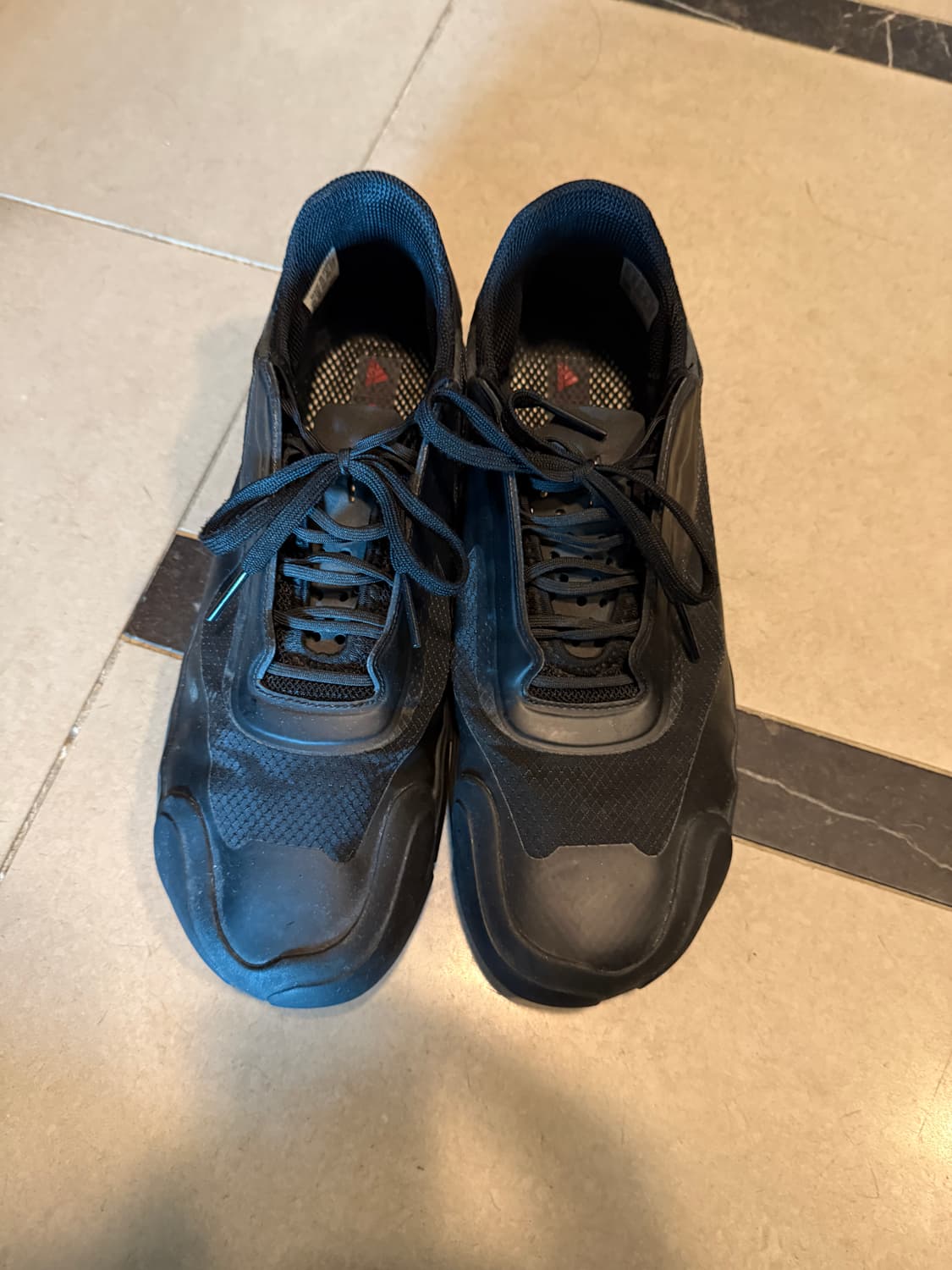 프라다 아디다스 루나로사 상품이미지2