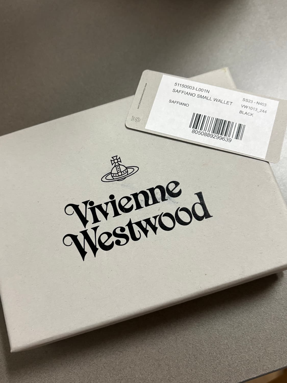 비비안 웨스트우드 시계  소호 VV200RSGY 상품이미지5