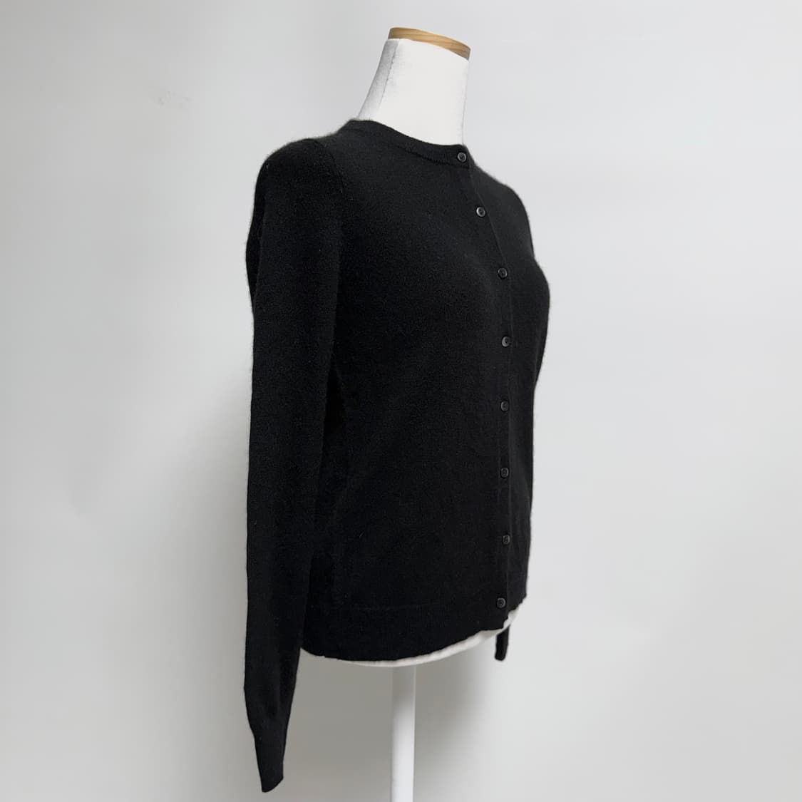 [캐시미어 100%] 유니클로 블랙 라운드넥 가디건 S 상품이미지2