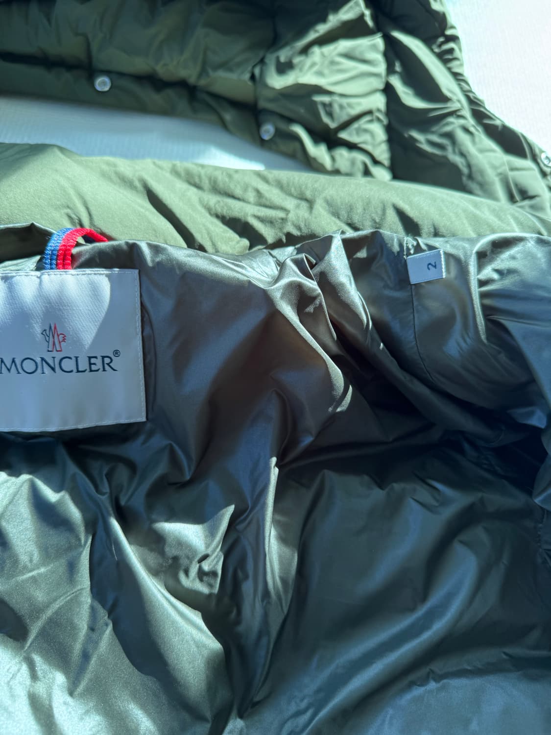 몽클레어 베제르 2사이즈 새상품급 상품이미지7