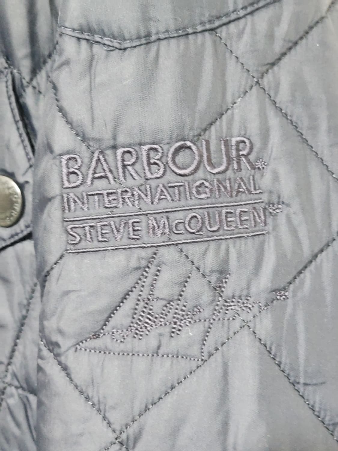 (M) 바버 스티브맥퀸 인터내셔널 퀼팅자켓 네이비 누빔점퍼  상품이미지5