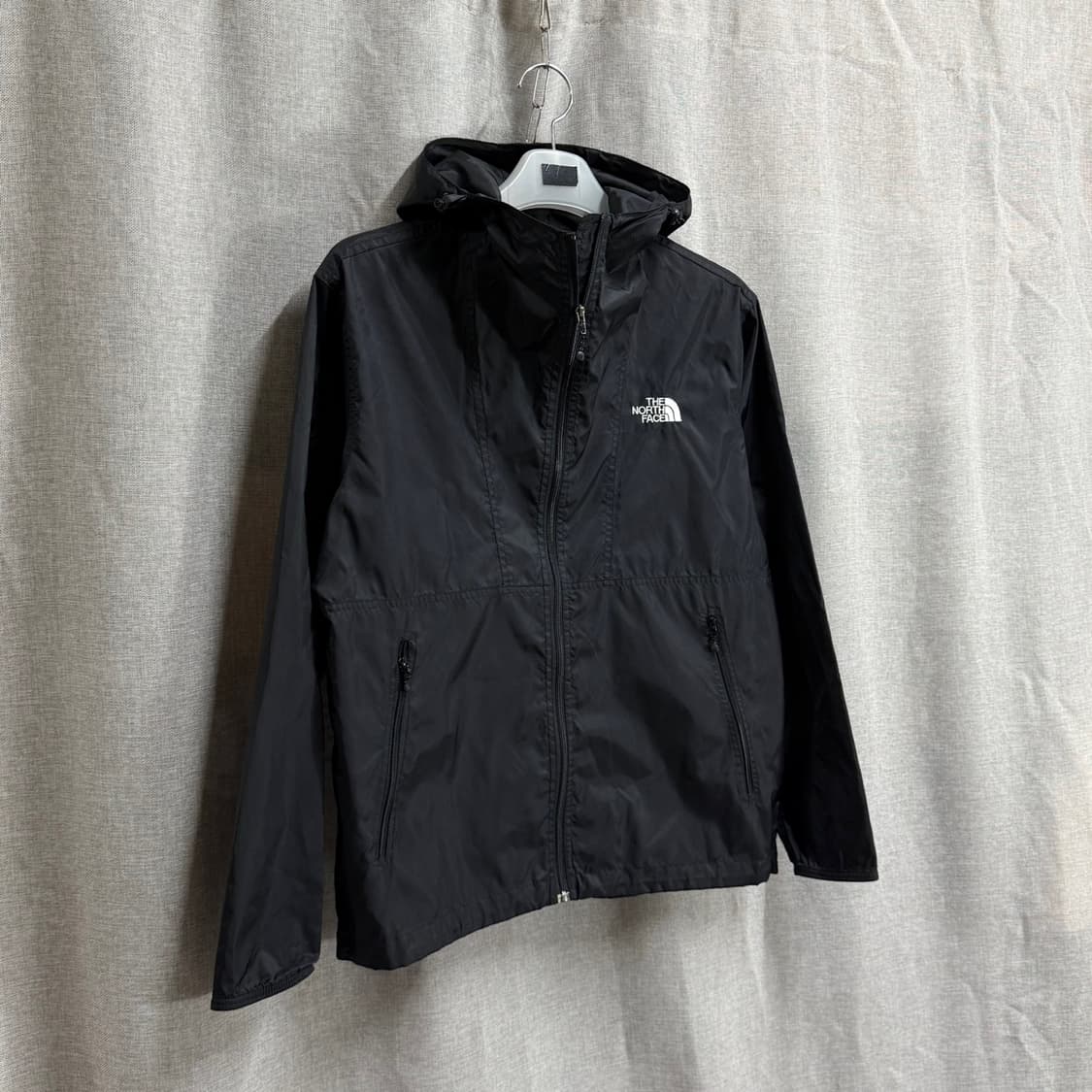 [95] 노스페이스 경량 바람막이 후드 자켓 상품이미지2