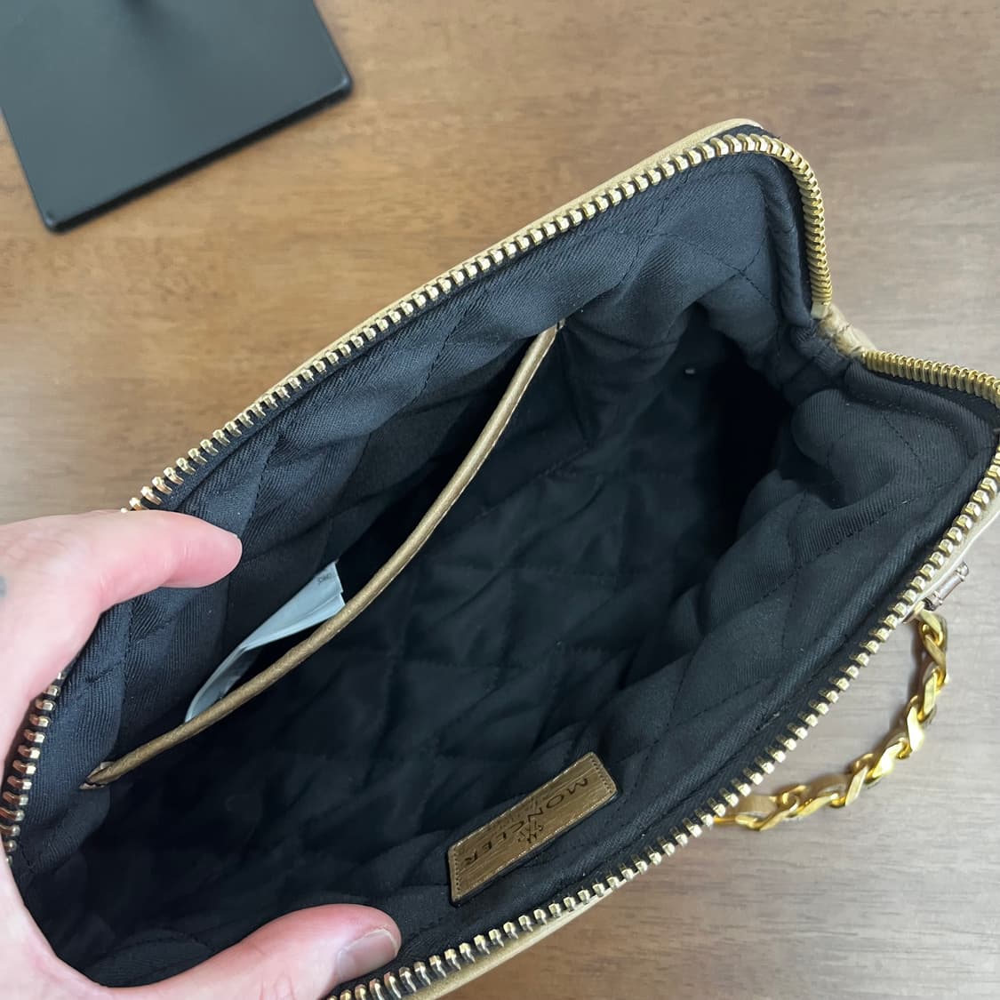 몽클레어 퀼팅 체인 크로스백 상품이미지8