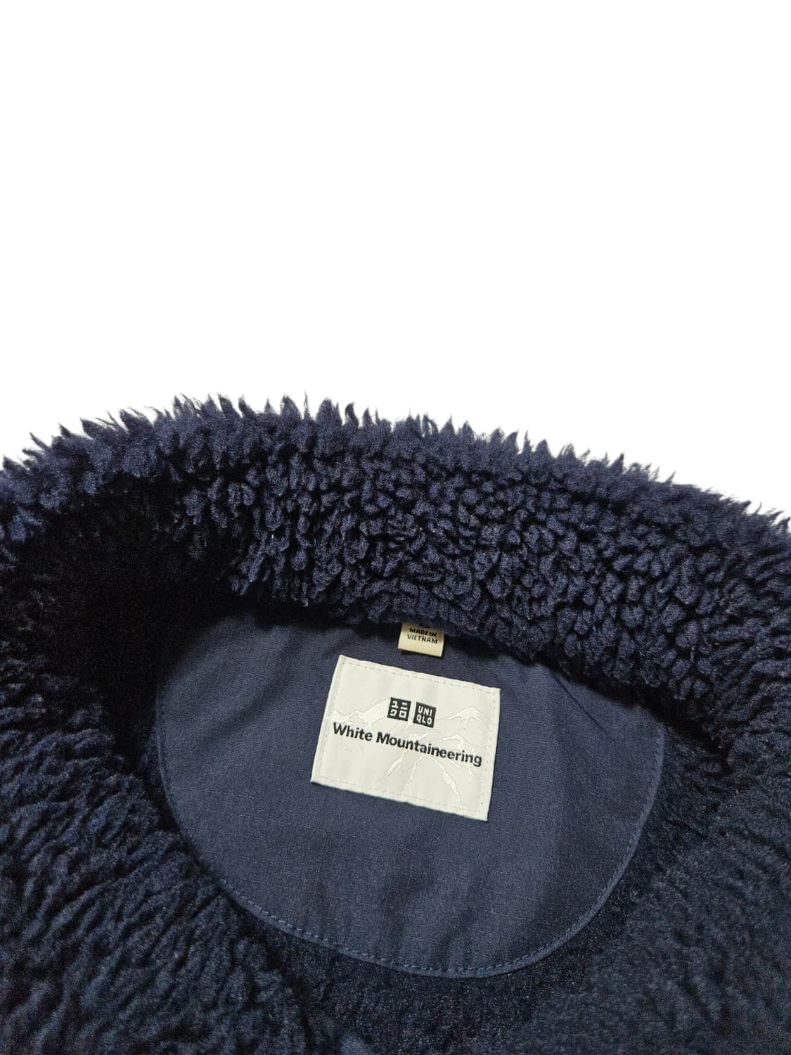 유니클로 화이트마운티니어링 풀오버 후리스 신칠라 XL 상품이미지3