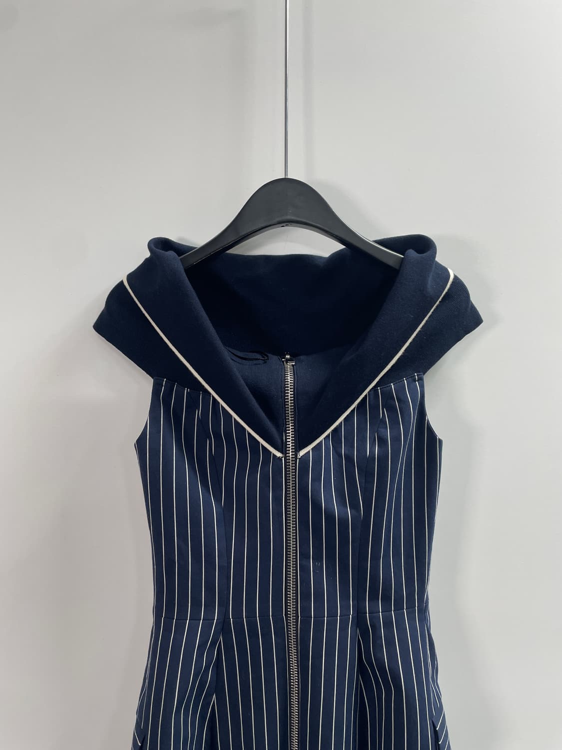 피에르 발망 은장 숄더 나시 원피스 (on.649)   상품이미지4