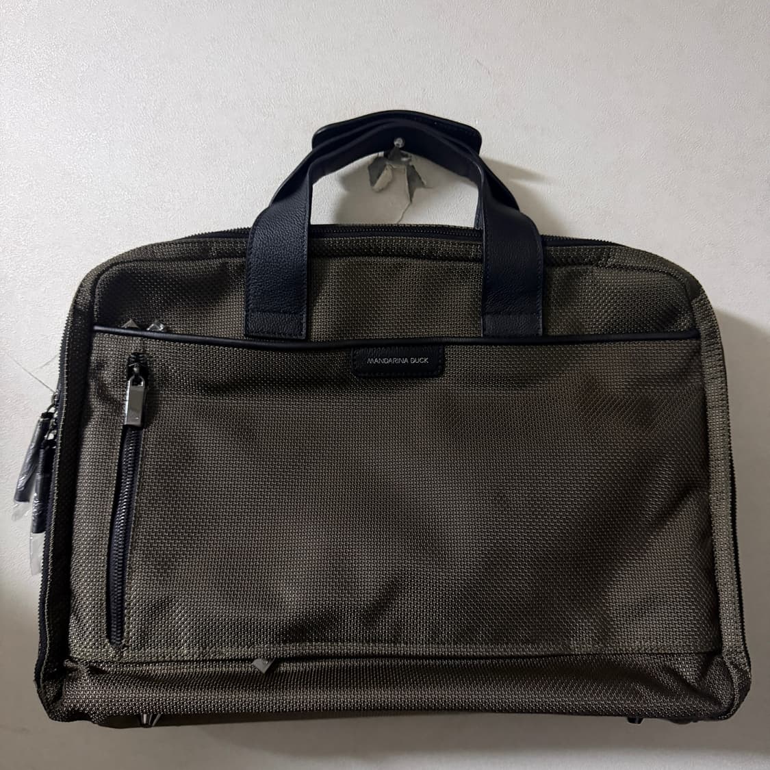 만다리나덕 남성 브리프케이스 토트&크로스 상품이미지3