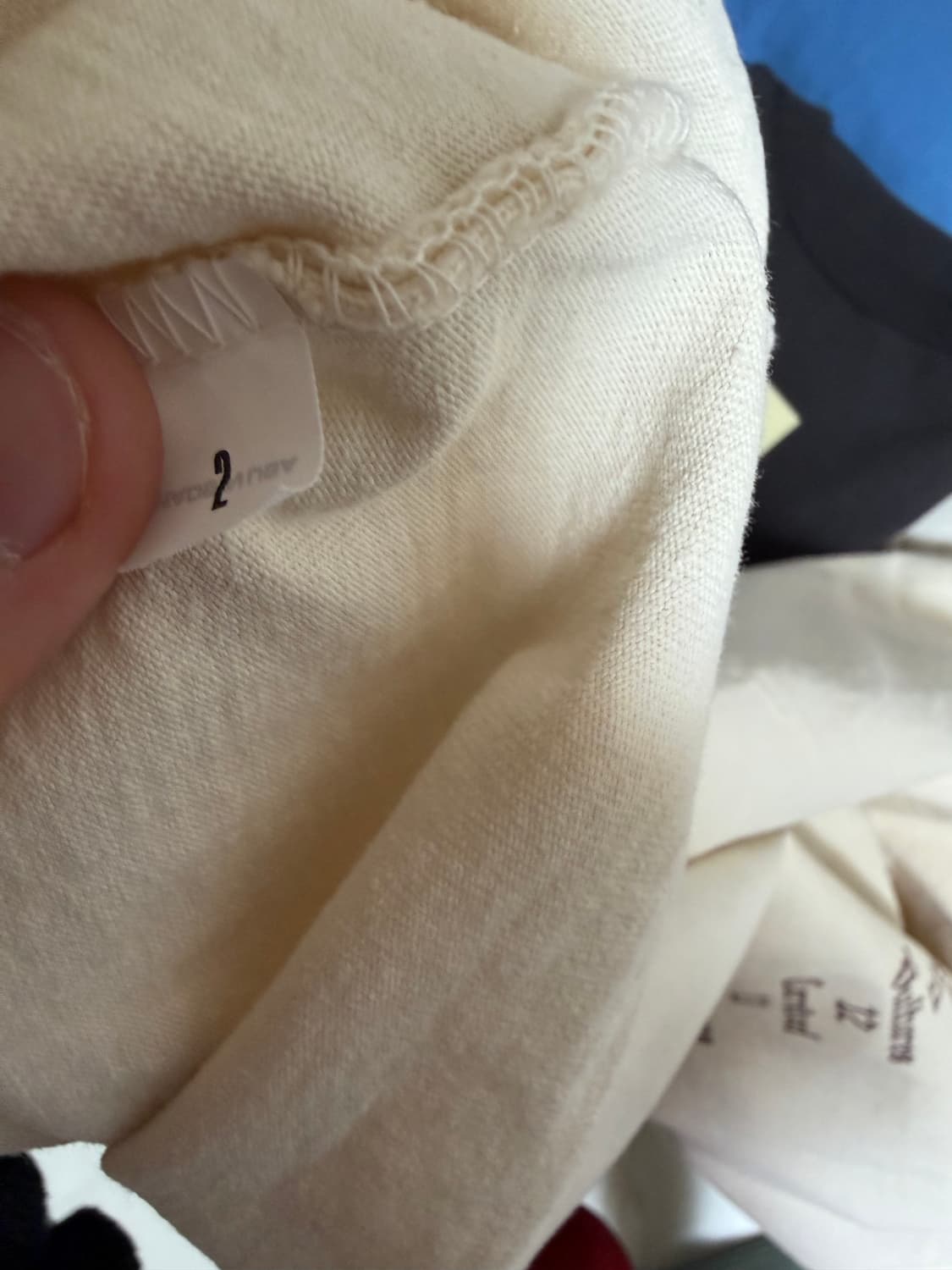 칸예 벌쳐스 티셔츠 상품이미지3