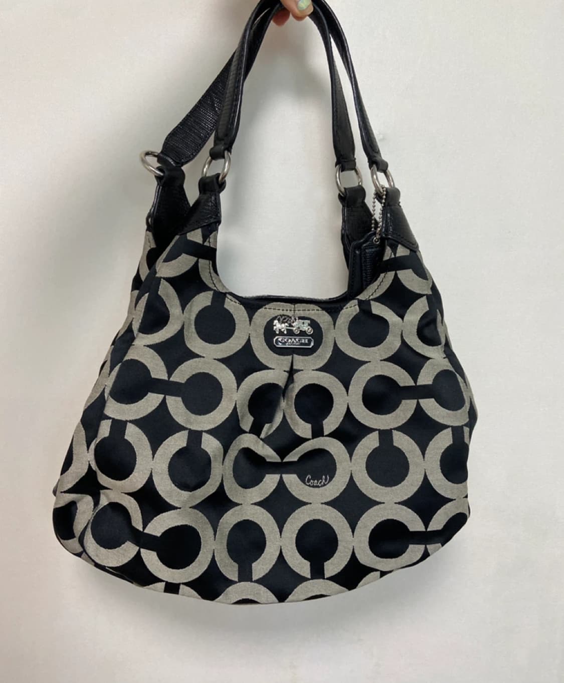 Coach a vintage shoulder bag 상품이미지1