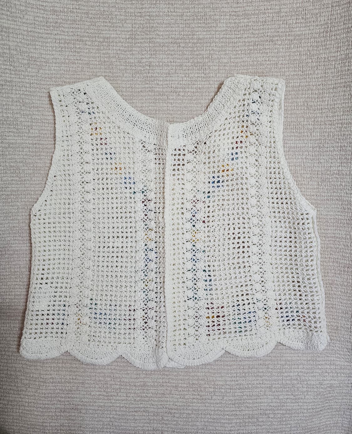 어반이즈 크로쉐니트 자수 베스트  free. 새거수준.  상품이미지4