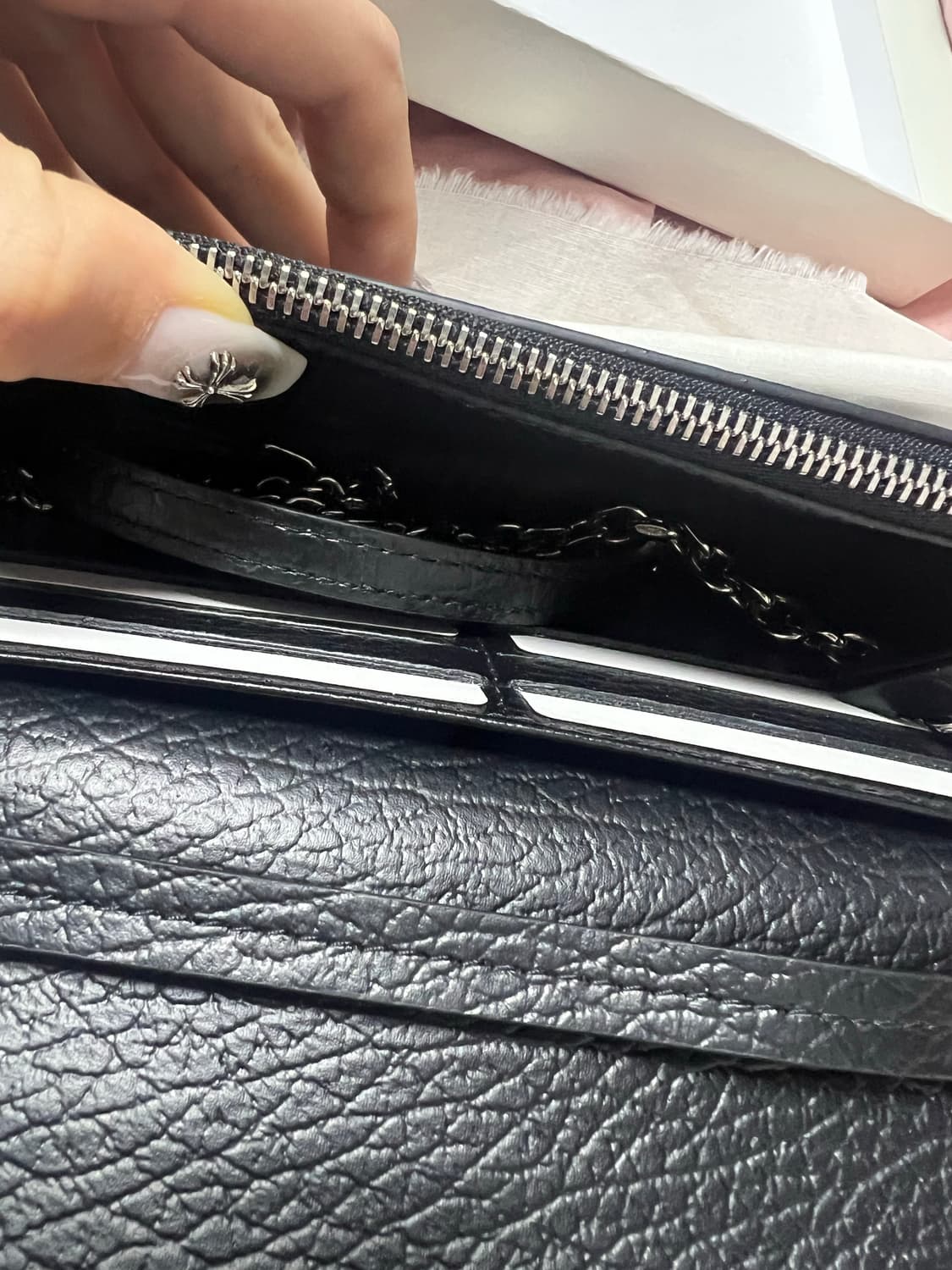 메종마르지엘라 체인 월렛 크로스백 블랙 새상품 판매 상품이미지4