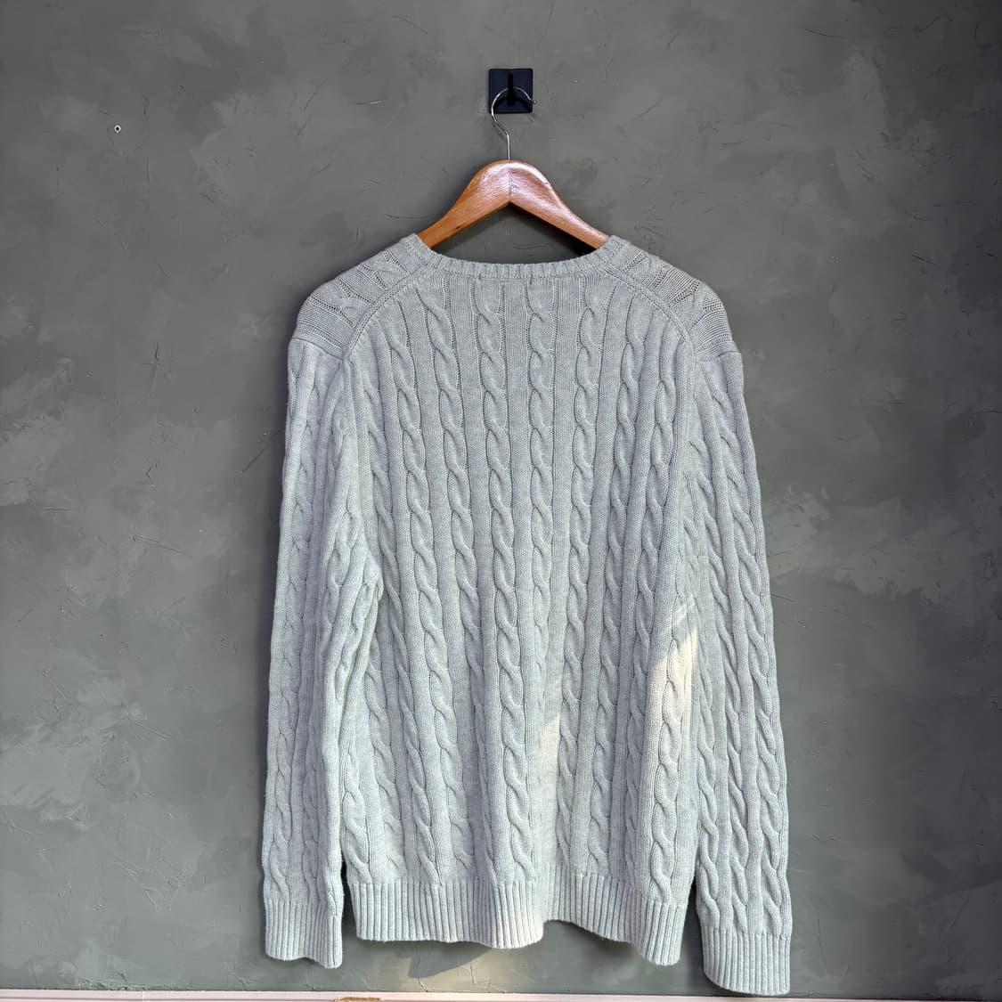 폴로 랄프로렌 꽈배기 니트 라이트 그레이 상품이미지4