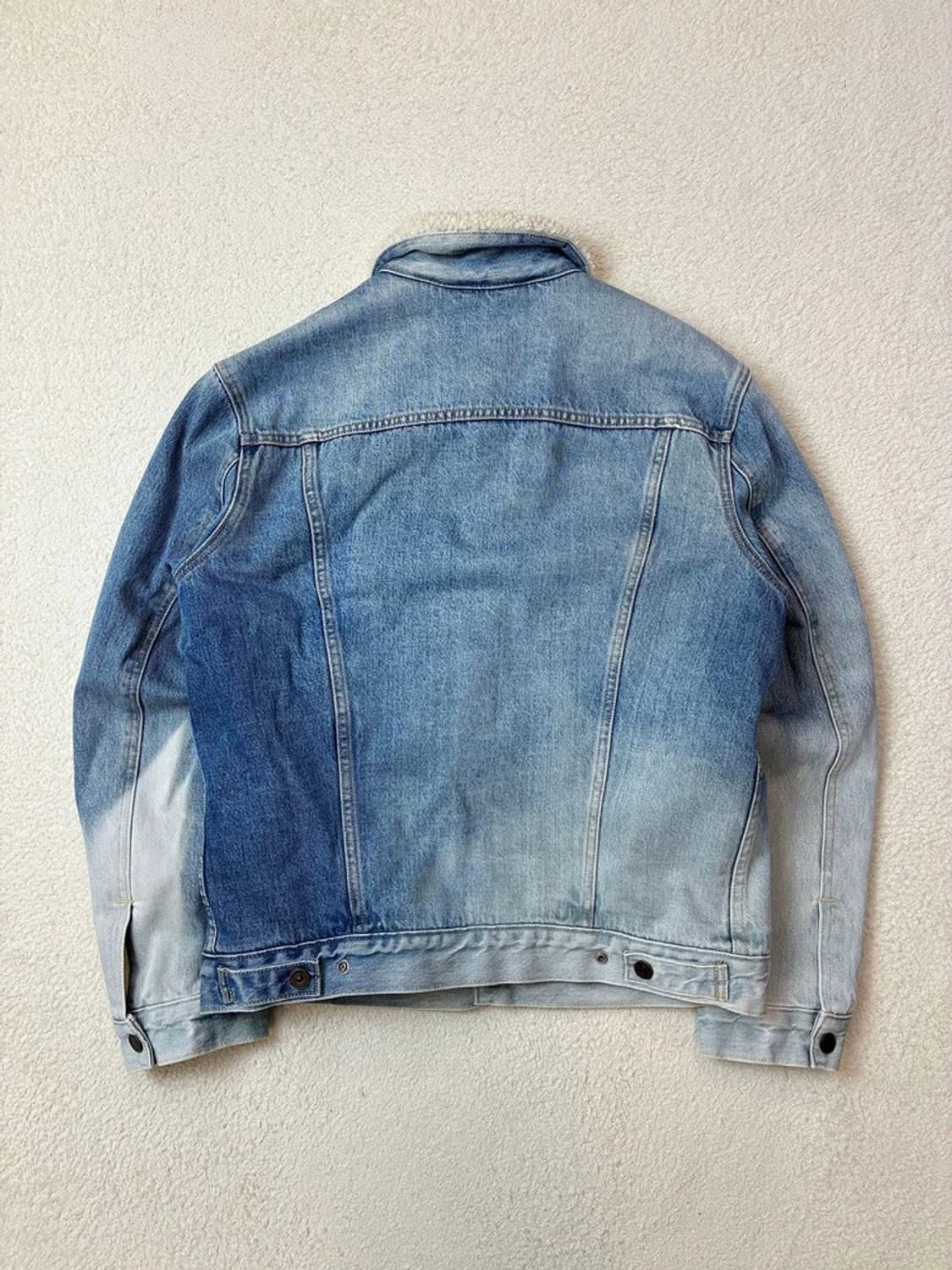 리바이스 00's 양털 아이스 워시드 데님 트러커 자켓 PN6112    상품이미지5