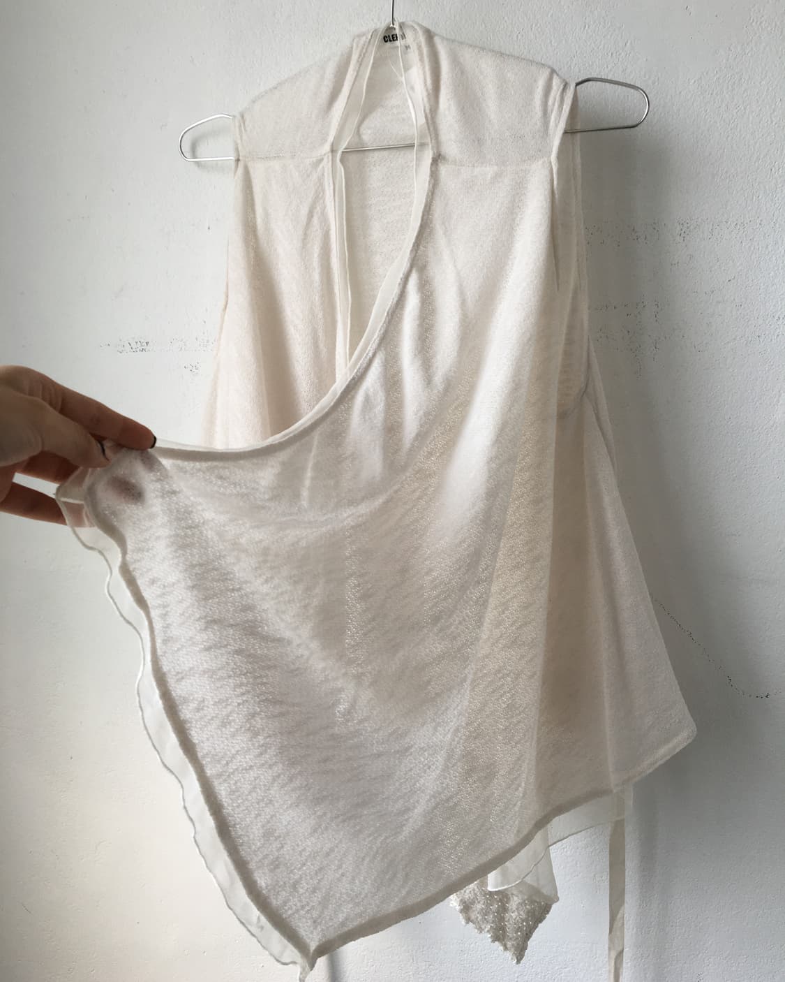 Drape tied vest 상품이미지3