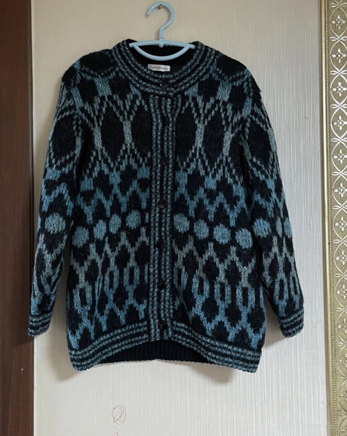 빈티지 패턴 가디건 상품이미지1