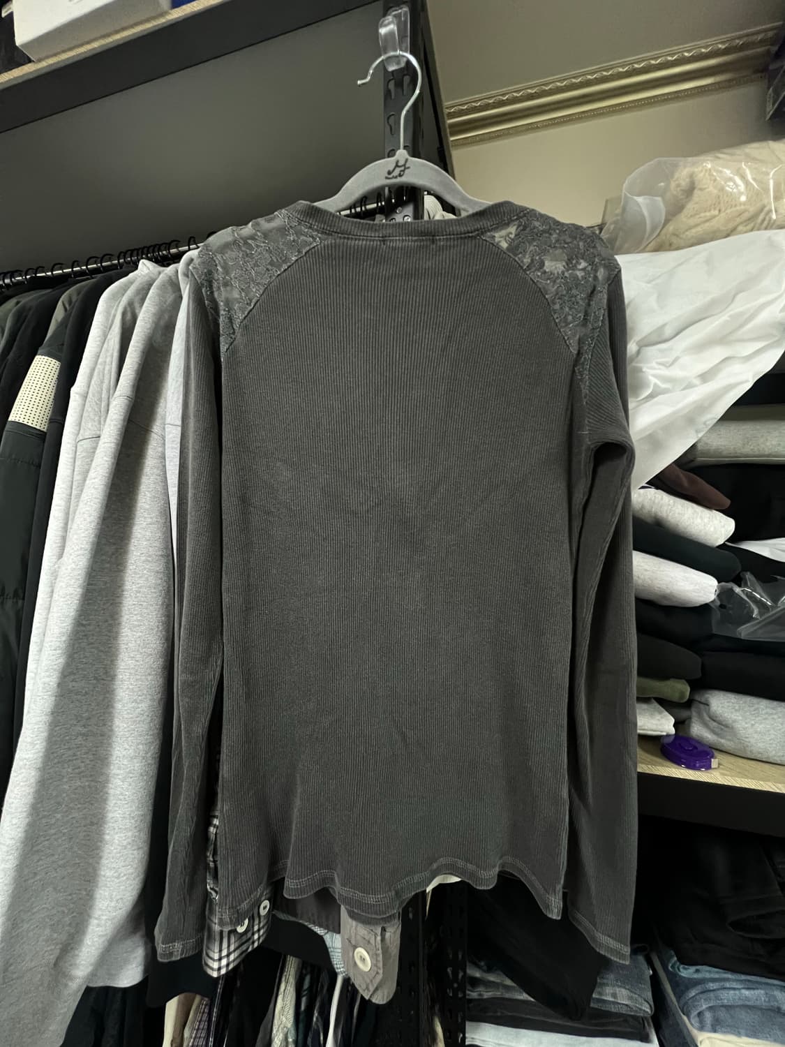 레이스 포인트 골지 버튼 티셔츠 상품이미지4