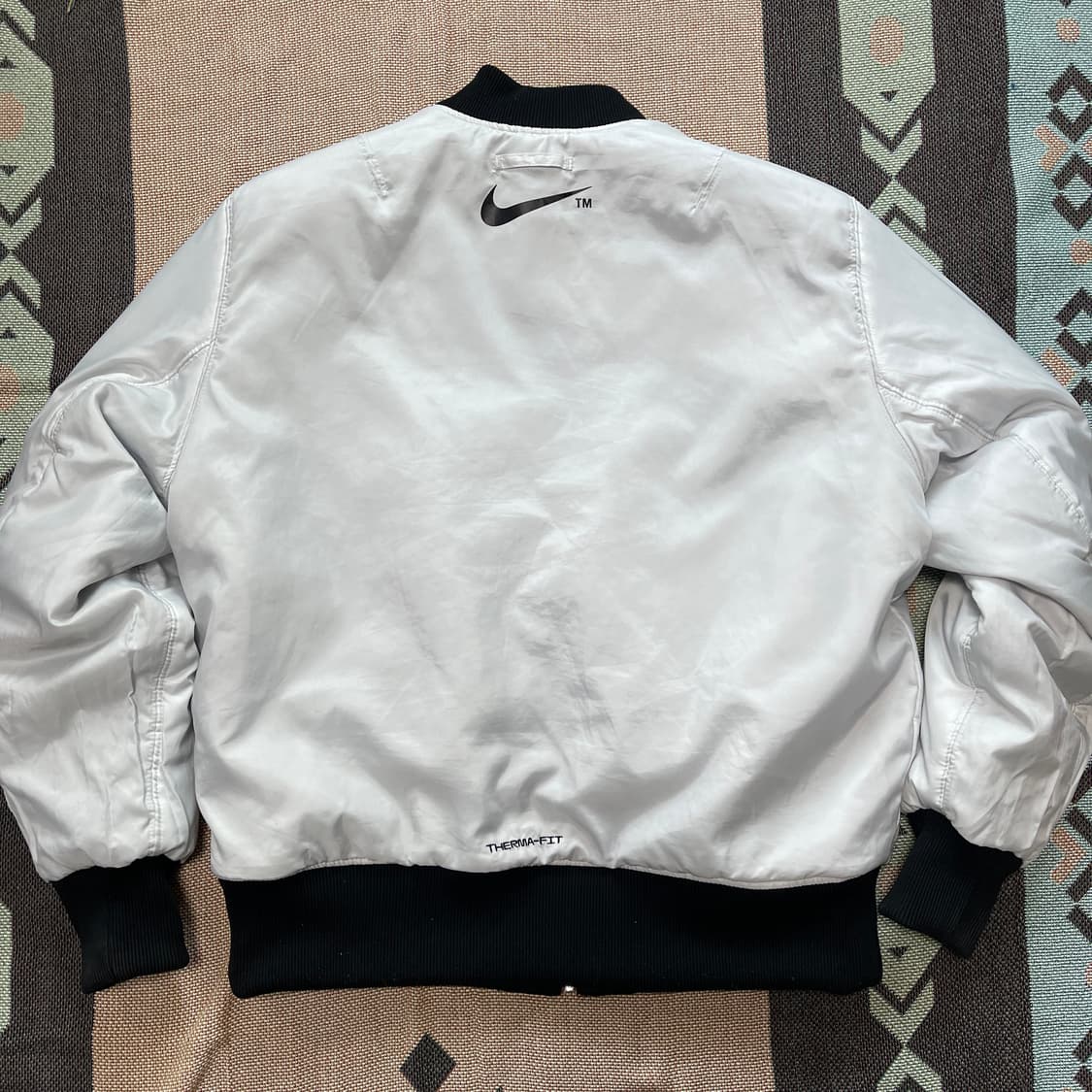 나이키 써마핏 봄버자켓 빅스우시 양면점퍼 스트릿 상품이미지9