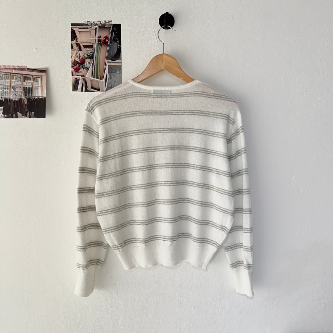 Lepvonj 레프본 스트라이프 브이넥 여름니트 아이보리 상품이미지3