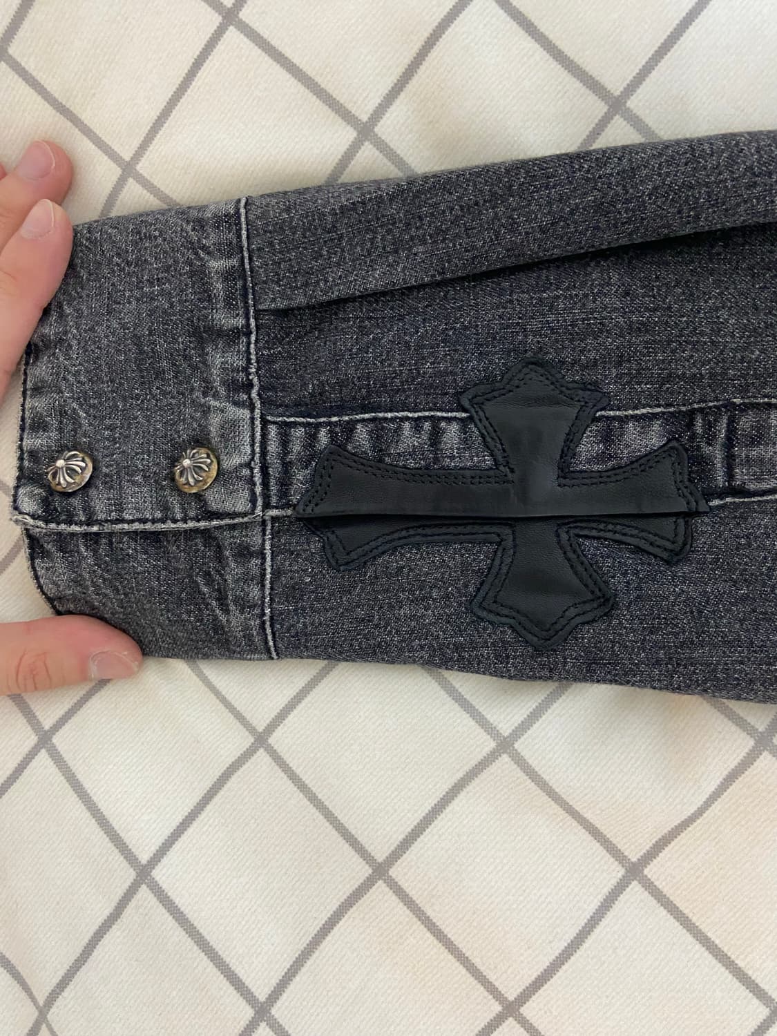 크롬하츠 크로스 패치 데님 셔츠 자켓 사이즈 m (신세계 국문택) 상품이미지3