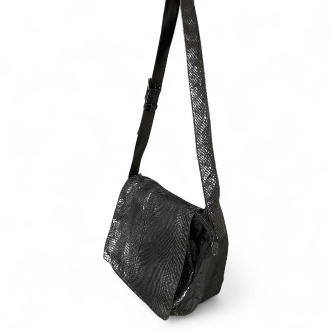 프라다 파이톤 레더 숄더백 상품이미지2