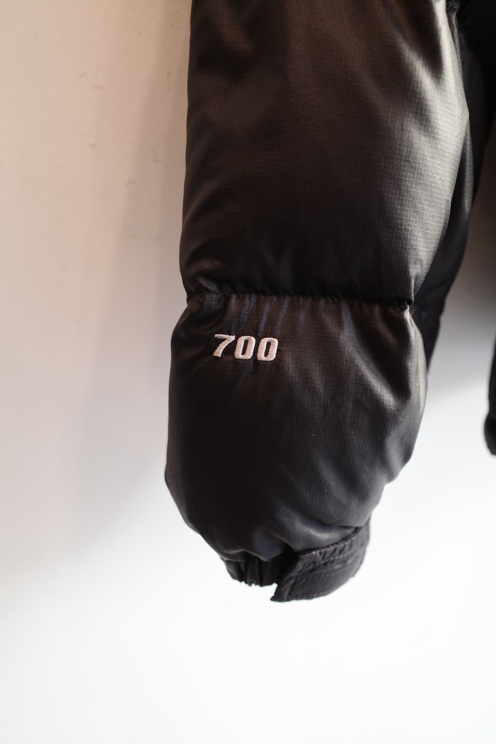 THE NORTH FACE 노스페이스 올드모델 유광 눕시 패딩 상품이미지5